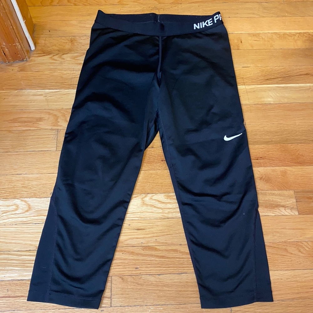 Light weight Nike pro leggings